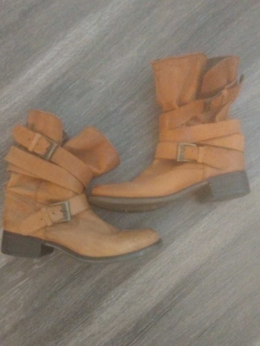 STEVE MADDEN- Tan Slouchy Buckle Leather Ankle Boots Size 8.5